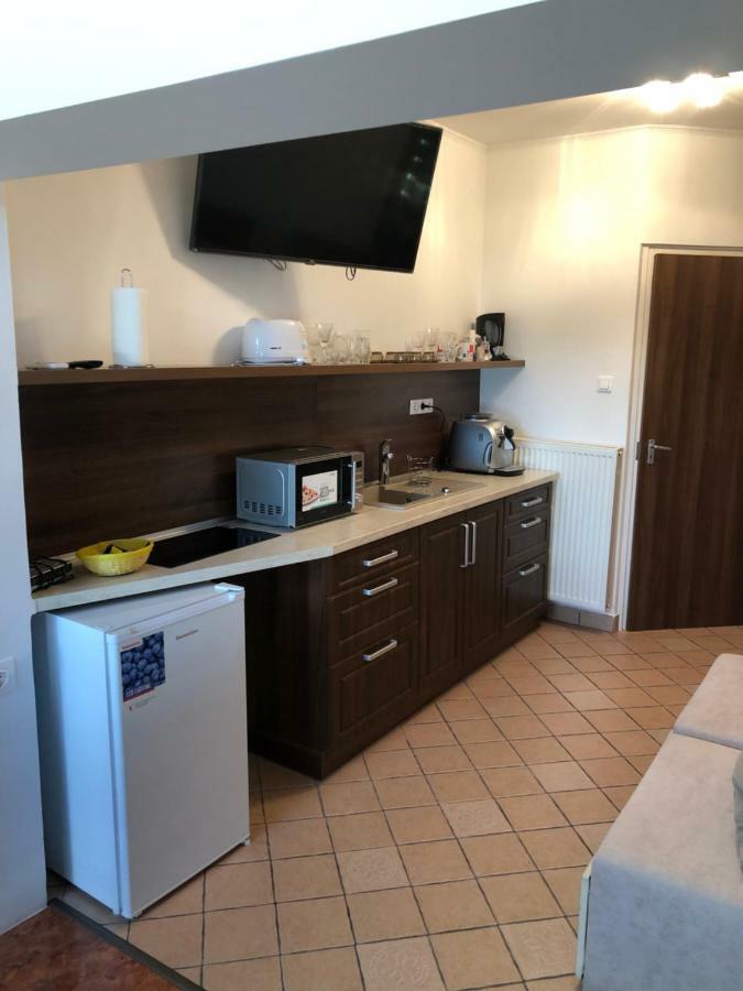 Regina Delux Apartman Jula Exterior foto